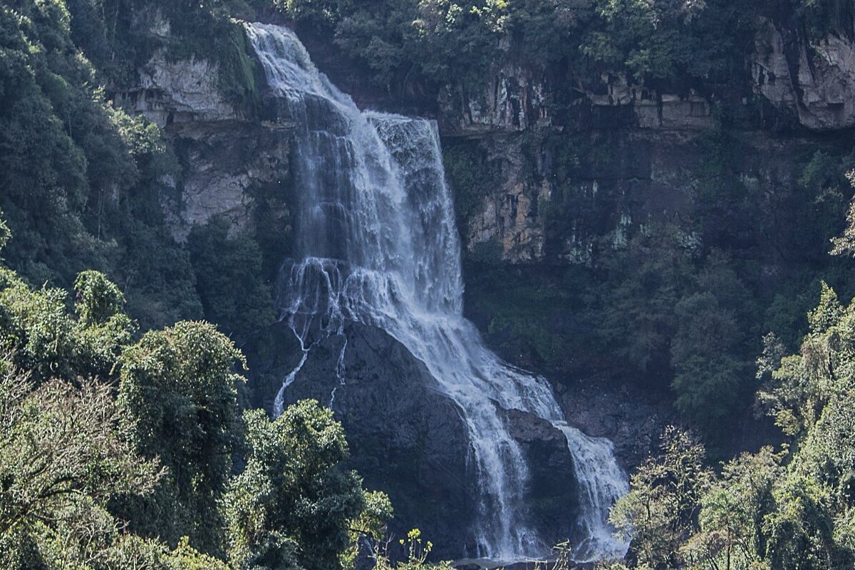 Cascata Véu de Noiva